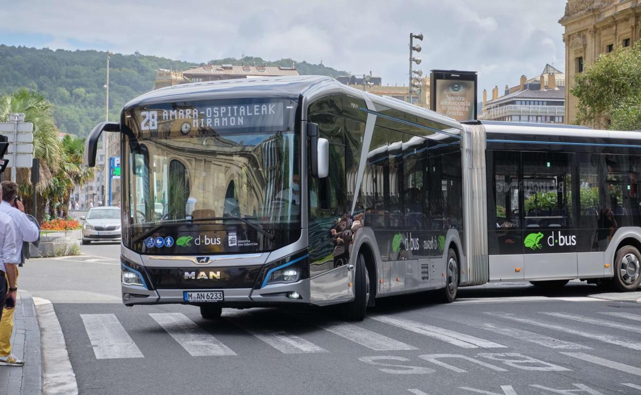 Dbus adquiere 20 autobuses eléctricos y reformará las Cocheras por 17 6